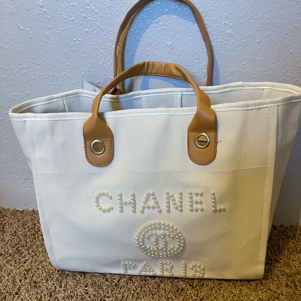 Beautiful Chanel Tote Bag Dupe